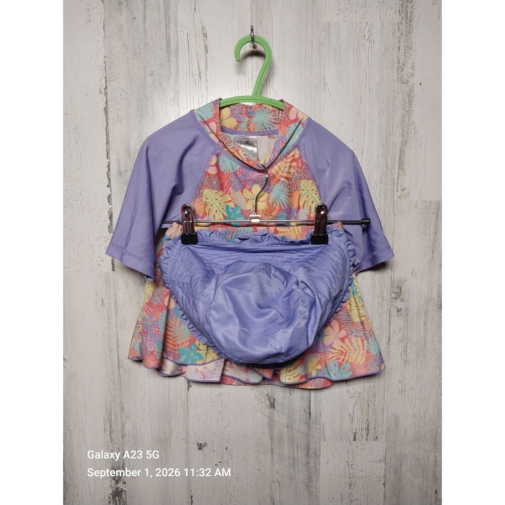 UV Skinz Girls Size 5 Purple Floral Print Swim Shirt Skort Hat Three Piece Set